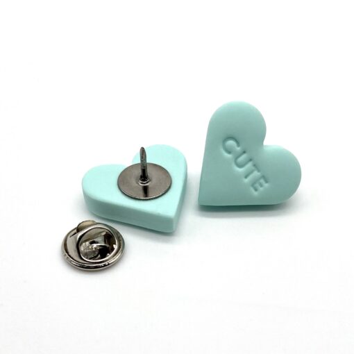 Pin „CUTE“ inkl. Macaron Schmucketui – Bild 2