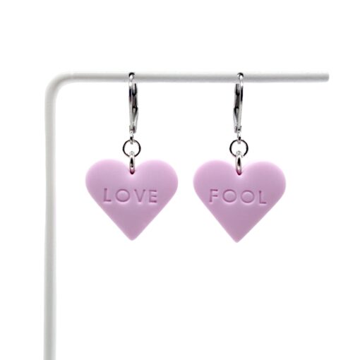 Ohrringe „LOVE FOOL“ inkl. Samtsäckchen